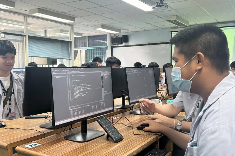 431628256_733760415490751_1574692417433879035_n